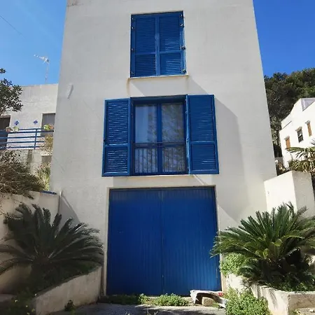 A Casa Del Capitano 別荘 マレッティモ